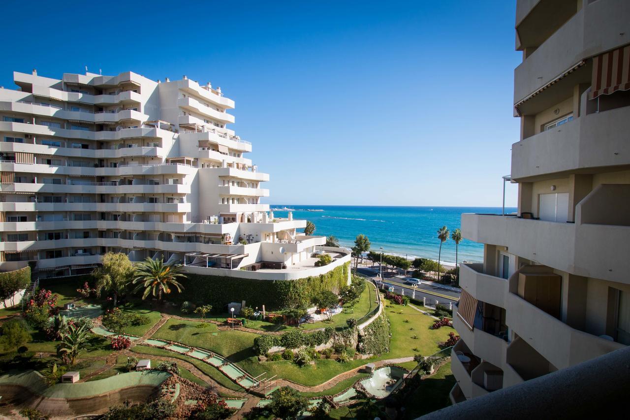 Fin Loft In Benal Beach 1St Line Beach And Pools Lägenhet Benalmádena Exteriör bild